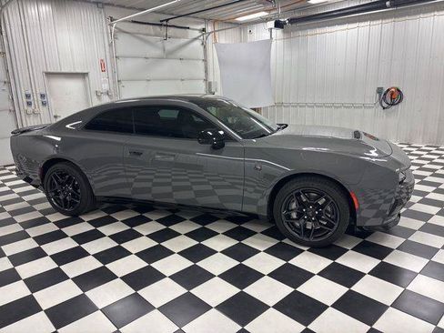 Used 2026 Dodge Charger Scat Pack w/ Blacktop Package AWD/4WD image 3