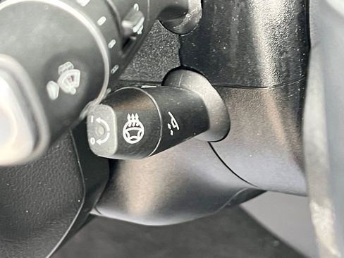 Certified 2022 Mercedes-Benz GLC 300 4MATIC w/ AMG Line image 22