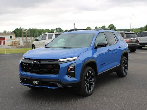 New 2026 Chevrolet Equinox RS w/ LPO, Floor Liner Package FWD image 4