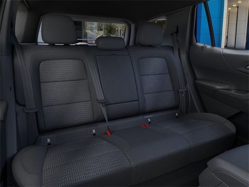 New 2026 Chevrolet Equinox LT image 17