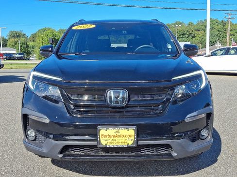 Used 2022 Honda Pilot Sport image 2