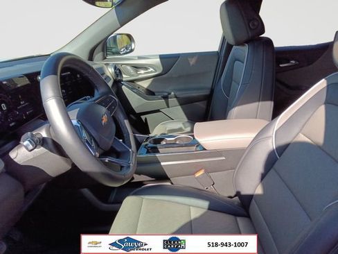 Used 2025 Chevrolet Equinox LT w/ Convenience Package II AWD/4WD image 10