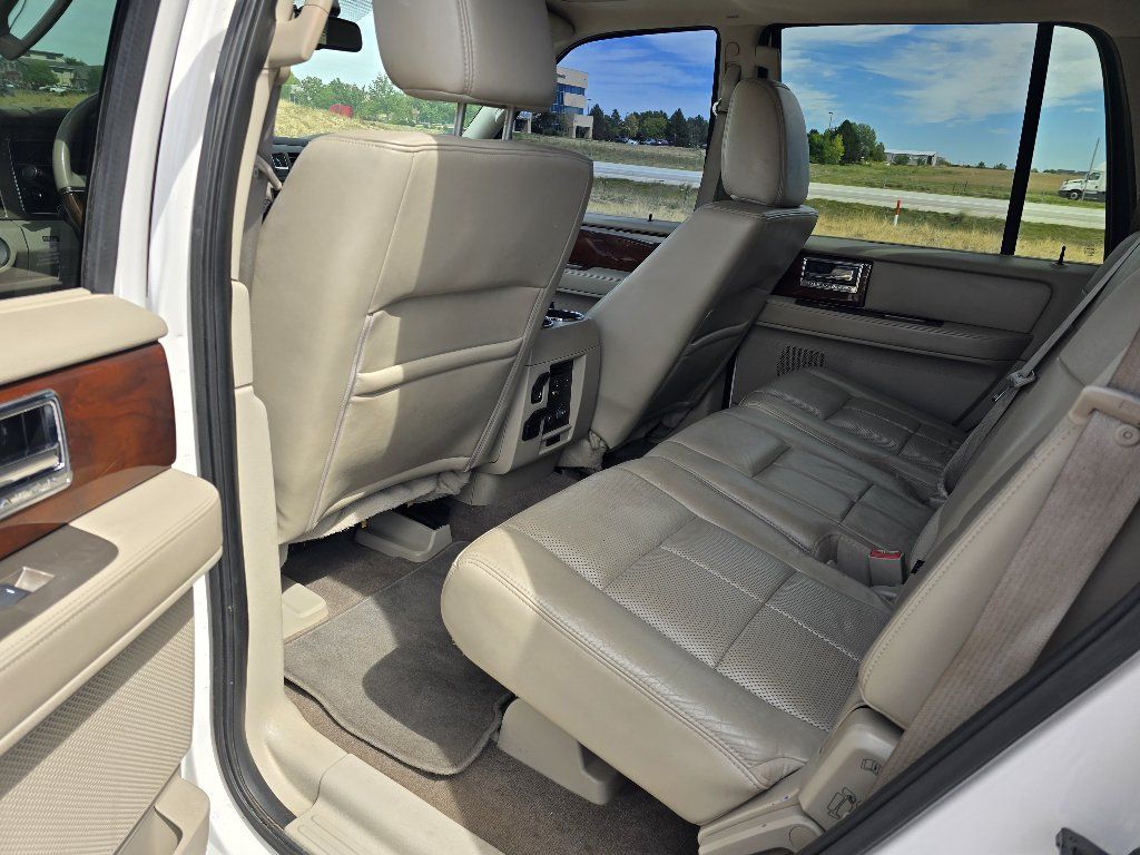Used 2013 Lincoln Navigator 4WD w/ HD Trailer Tow Pkg image 15