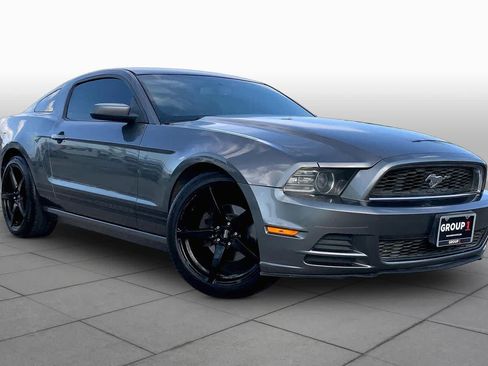 Used 2014 Ford Mustang Premium w/ Comfort Package RWD image 2