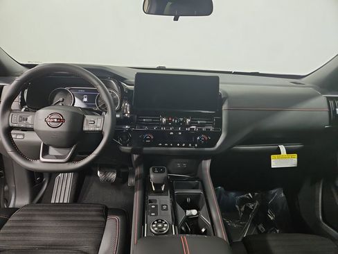 New 2026 Nissan Pathfinder Rock Creek image 12