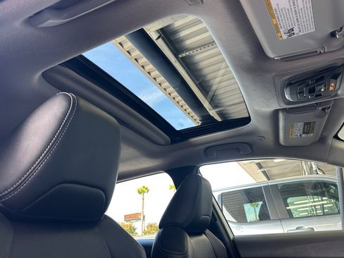 Certified 2023 Toyota Corolla Cross XLE w/ Convenience Package FWD image 16