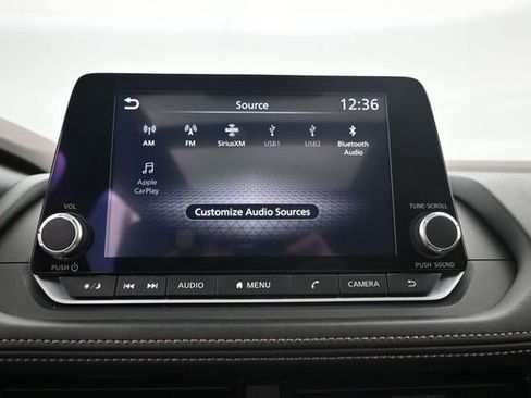 Used 2023 Nissan Rogue SL AWD/4WD image 15
