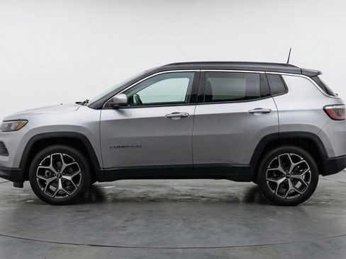 Used 2025 Jeep Compass Limited AWD/4WD image 5
