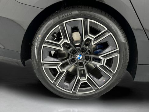 New 2026 BMW 540i xDrive w/ M Sport Package image 9