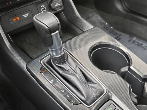 Used 2024 Honda Civic EX-L image 30