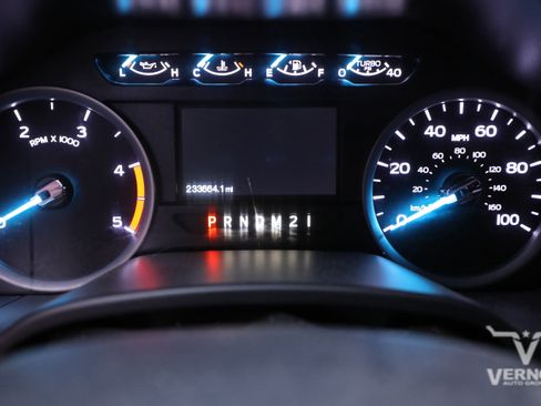 Used 2019 Ford F350 XLT w/ XLT Value Package image 9