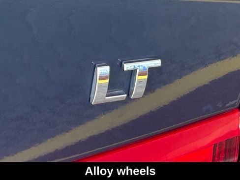 Used 2025 Chevrolet Malibu LT image 20