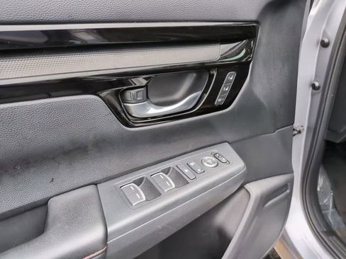 Used 2025 Honda CR-V Sport Touring image 18