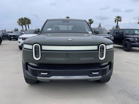 Used 2022 Rivian R1T Launch Edition image 2
