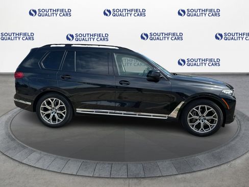 Used 2021 BMW X7 xDrive40i w/ Executive Package AWD/4WD image 8