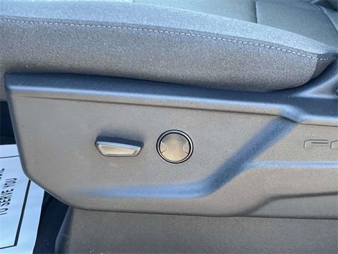 New 2026 Ford F250 XLT w/ XLT Premium Package image 17