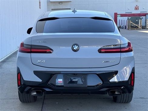 Used 2023 BMW X4 xDrive30i w/ M Sport Package image 5