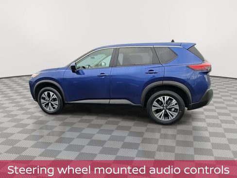 Used 2023 Nissan Rogue SV image 5