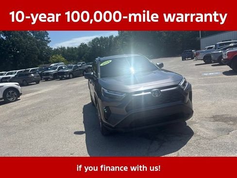 Used 2024 Toyota RAV4 XLE w/ Convenience Package FWD image 9