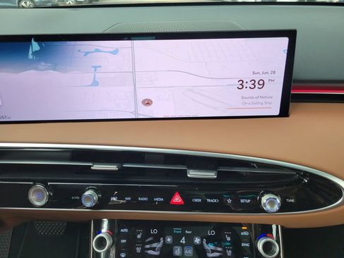 New 2026 Genesis GV70 2.5T Advanced AWD/4WD image 8