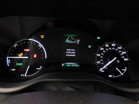 Used 2023 Toyota Sienna XSE image 47