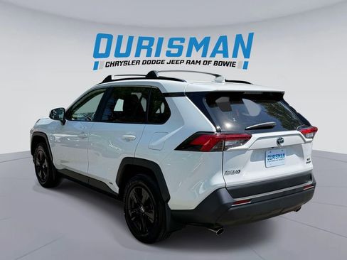 Used 2024 Toyota RAV4 XLE w/ Convenience Package AWD/4WD image 4