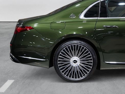 Used 2024 Mercedes-Benz Maybach S 680 4MATIC image 22