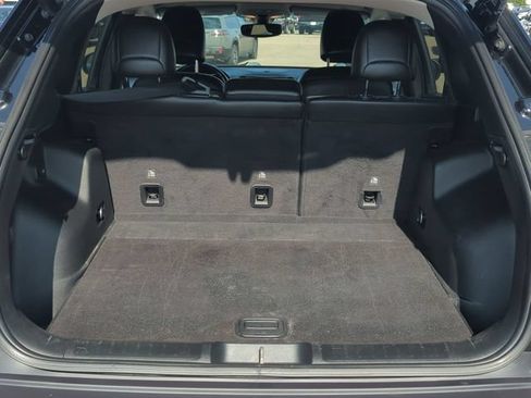 Used 2020 Jeep Cherokee Trailhawk w/ Comfort/Convenience Group AWD/4WD image 23