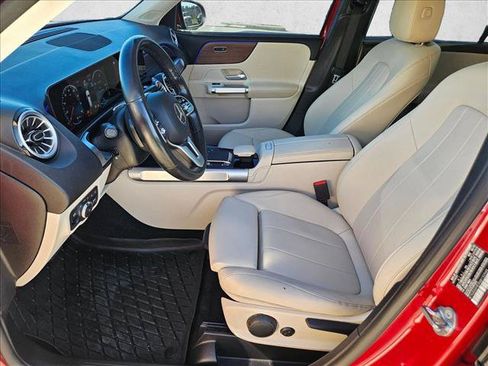 Certified 2022 Mercedes-Benz GLB 250 4MATIC image 15