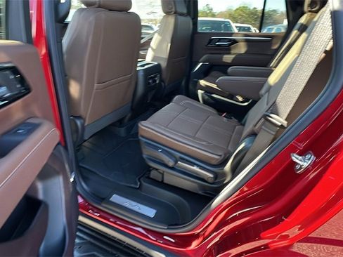 New 2026 Chevrolet Tahoe High Country w/ Sun And Tow Package image 18