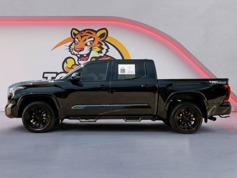Used 2026 Toyota Tundra Platinum w/ TRD Off-Road Package AWD/4WD image 8