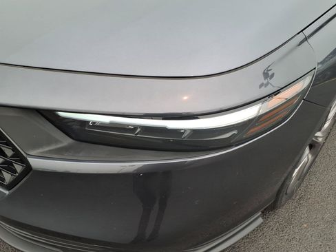 Used 2024 Honda Accord EX image 10