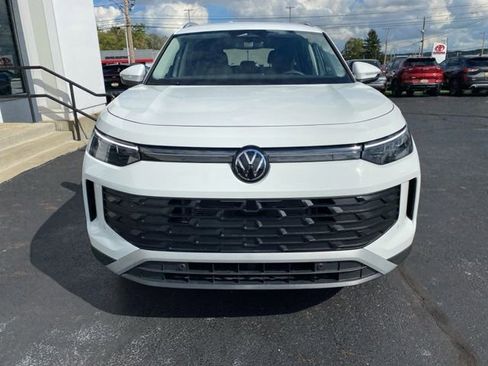 Used 2025 Volkswagen Tiguan S AWD/4WD image 15