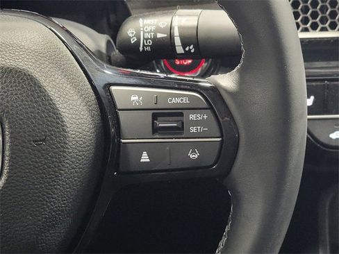 Certified 2024 Honda Civic EX image 29