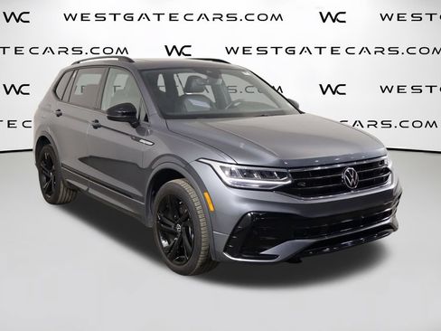Used 2023 Volkswagen Tiguan SE R-Line FWD image 38