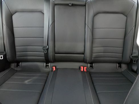 Certified 2023 Volkswagen Jetta SE FWD image 13