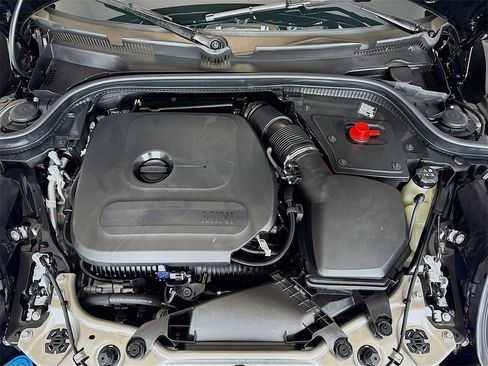 Certified 2025 MINI Cooper S image 30