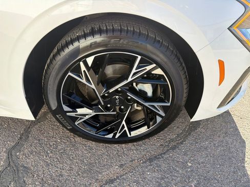 Used 2025 Kia K5 GT-Line w/ GT-Line Premium Package image 11