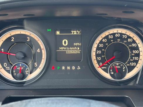 Used 2018 RAM 2500 Tradesman w/ Chrome Appearance Group AWD/4WD image 20