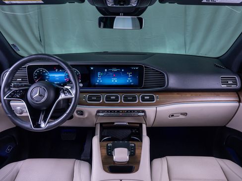 Used 2024 Mercedes-Benz GLE 450 4MATIC image 13