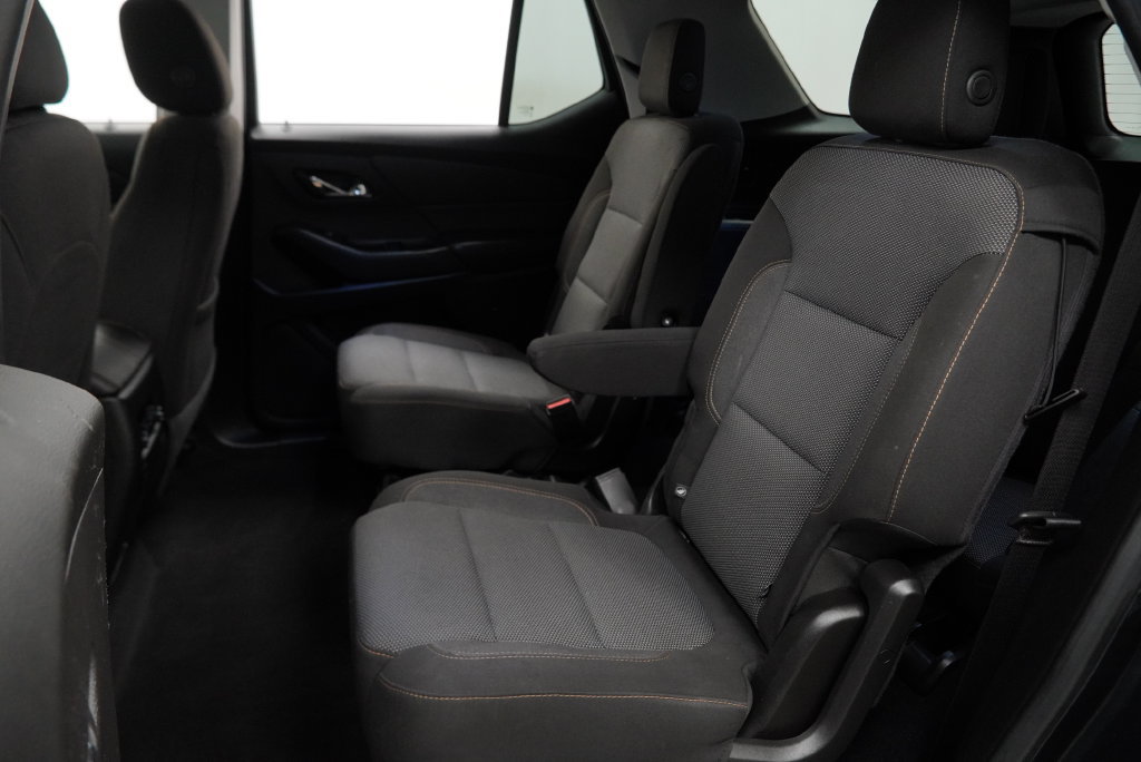 Used 2018 Chevrolet Traverse LT AWD/4WD image 9