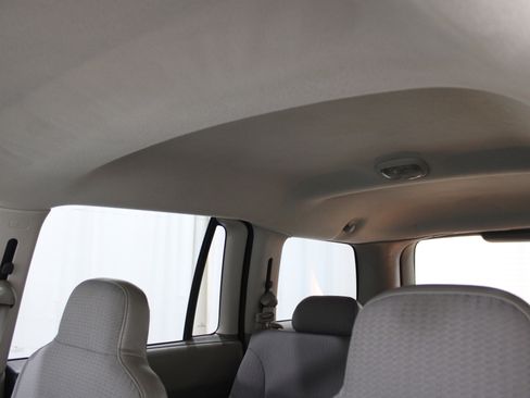 Used 2002 Dodge Durango Sport image 18