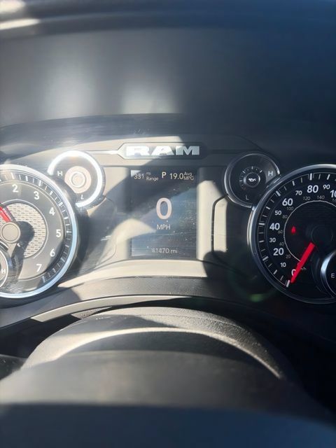 Used 2019 RAM 1500 Big Horn AWD/4WD image 2