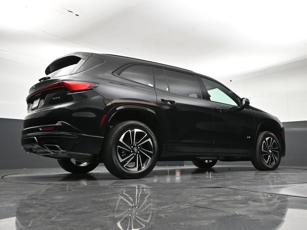 Used 2026 Buick Enclave Sport Touring w/ Power Package AWD/4WD image 28