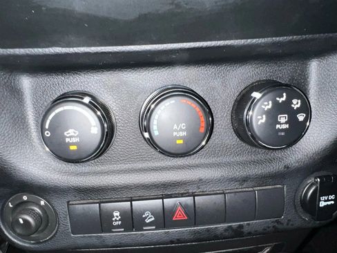 Used 2014 Jeep Wrangler Unlimited Sport w/ Quick Order Package 24S image 46