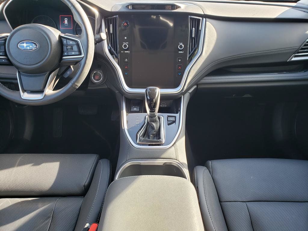 Used 2023 Subaru Outback Touring XT AWD/4WD image 13