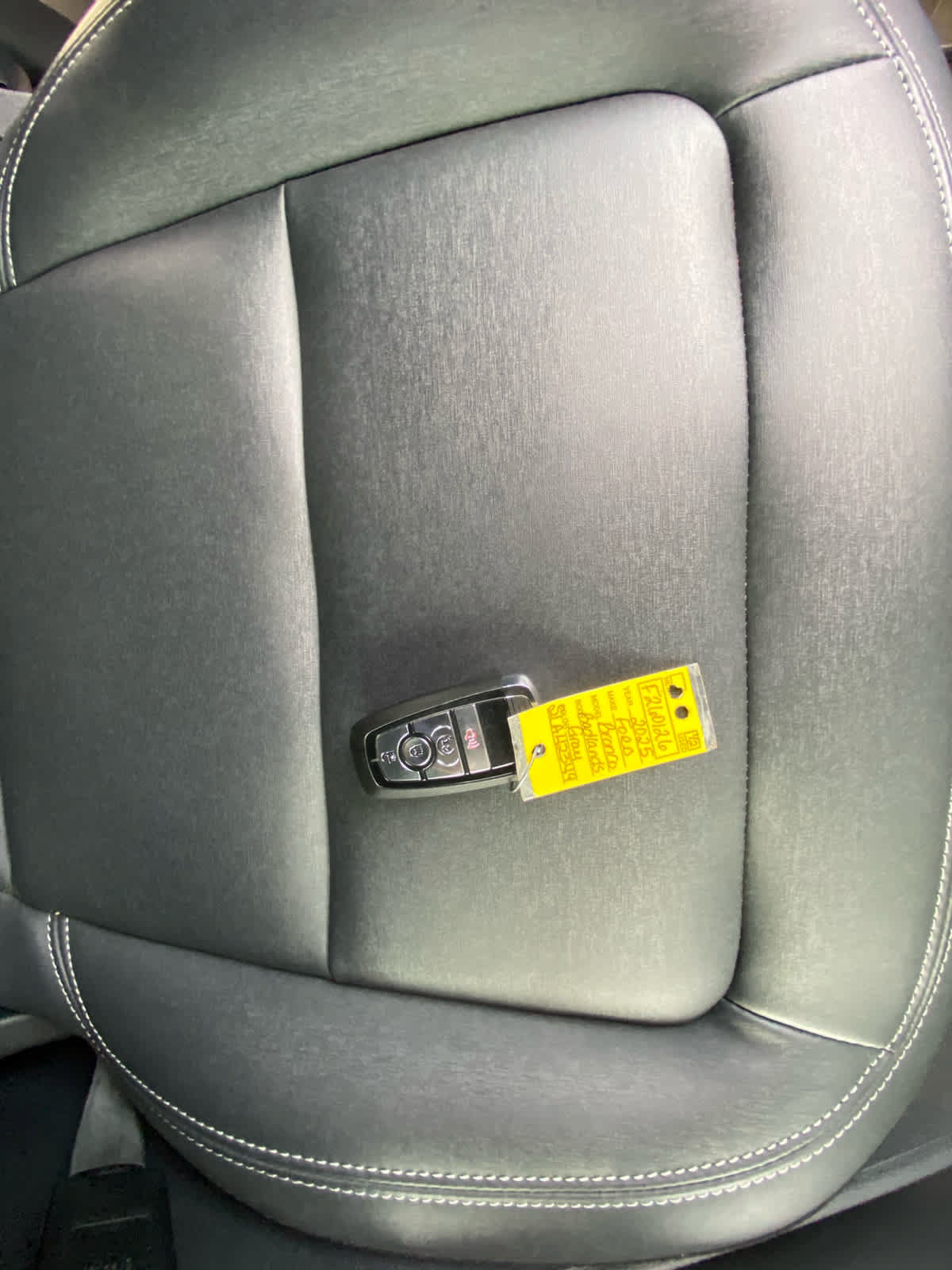 Used 2025 Ford Bronco Badlands AWD/4WD image 41
