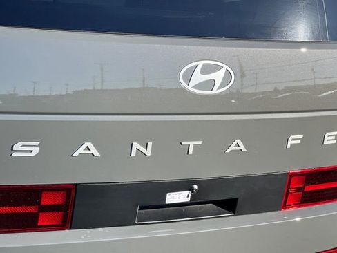 New 2026 Hyundai Santa Fe SEL image 9