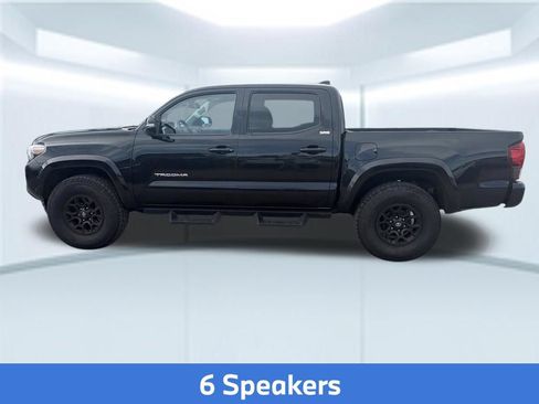 Used 2022 Toyota Tacoma SR5 w/ Technology Package RWD image 6