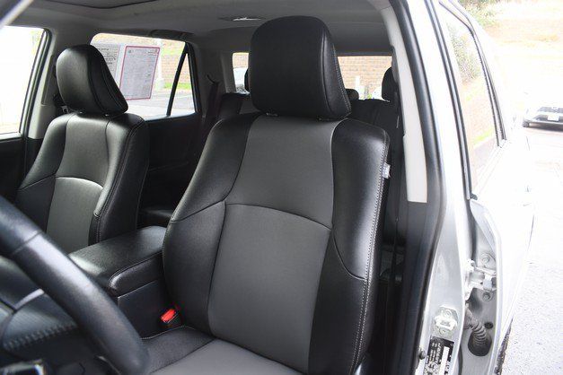 Certified 2024 Toyota 4Runner SR5 Premium w/ Moonroof Package AWD/4WD image 17